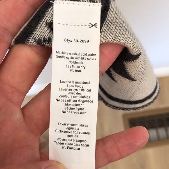 Streetwear Society open Aztec style sweater - Picture 5 of 11